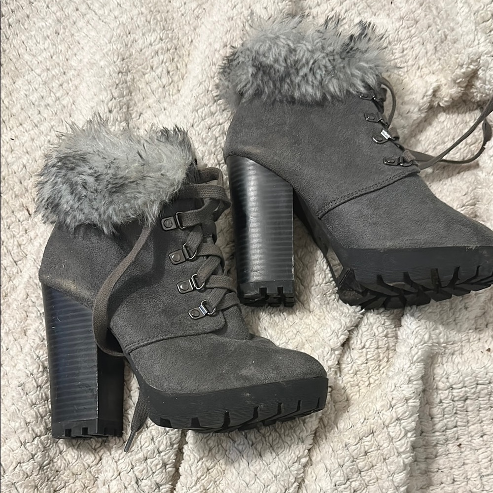 grey charlotte russe heel